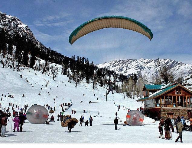 Delhi to Manali Tour Package